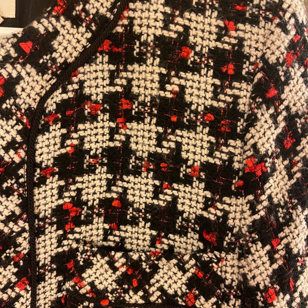 Peck & Peck Black and White Checkered Blazer with Red Highlights - Picture 3 of 6